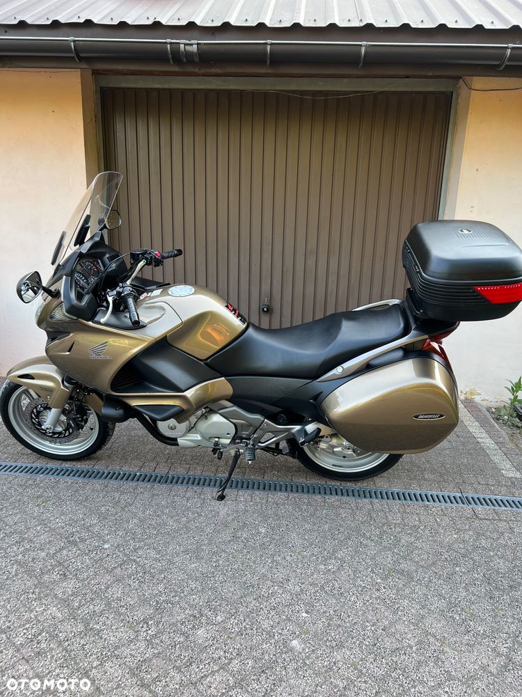 Honda NTV - 5
