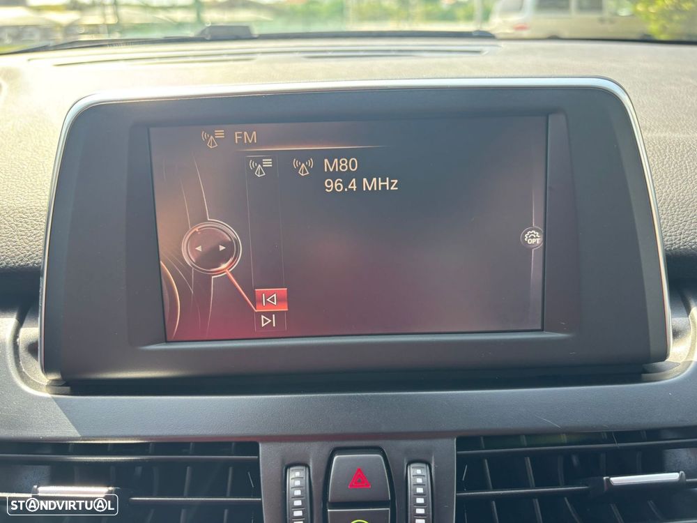 BMW 216 Active Tourer d Line Sport - 41