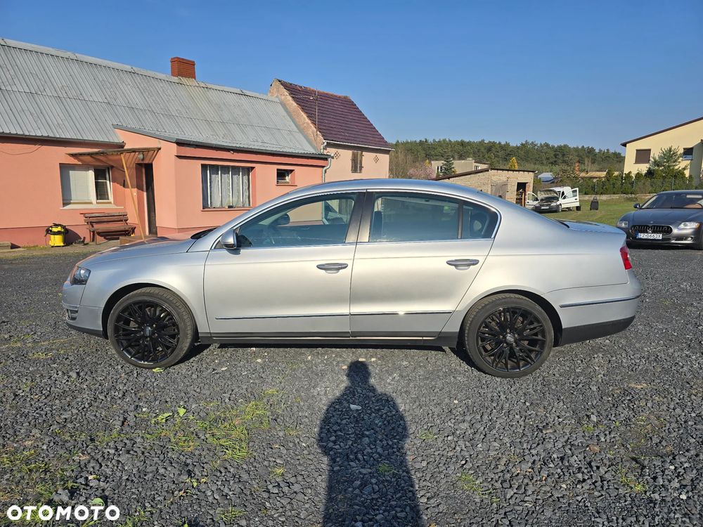 Volkswagen Passat 2.0 TDI DPF Highline DSG - 11