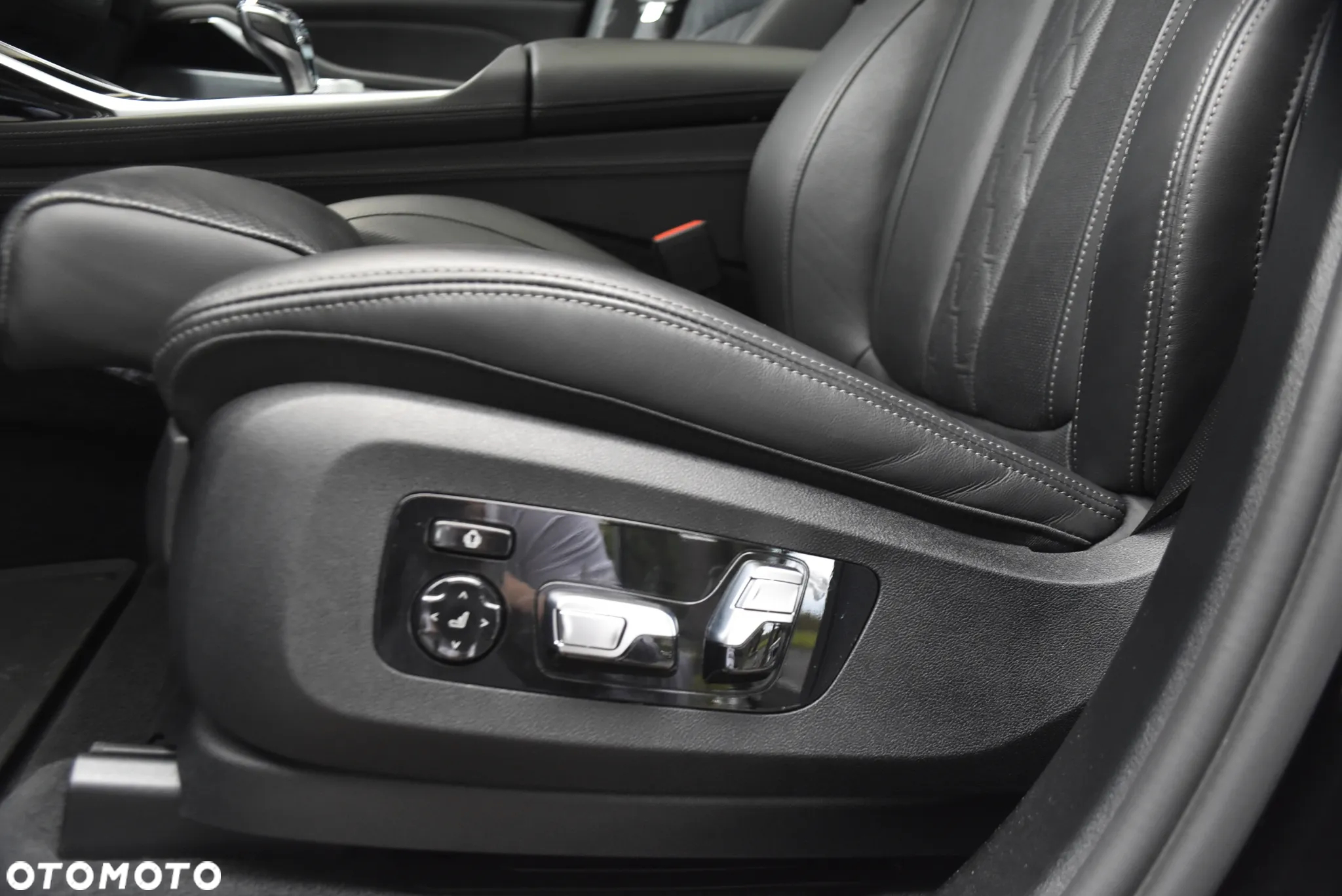 BMW X7 M50i sport - 17