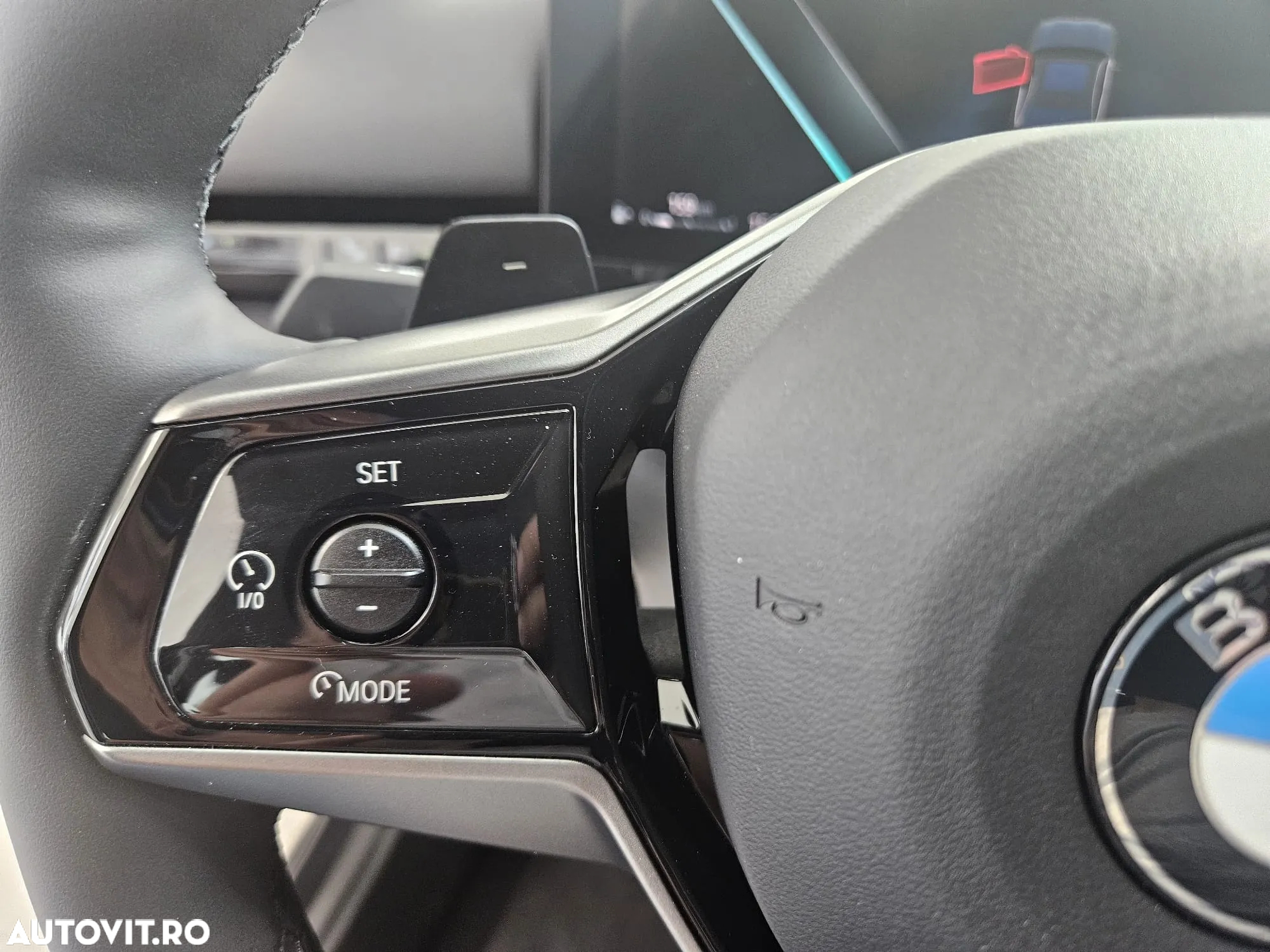 BMW Seria 5 520i AT MHEV - 9