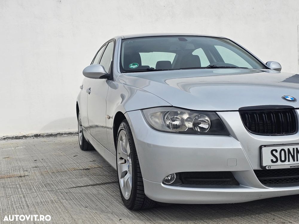 BMW Seria 3 318d DPF Edition Lifestyle - 4