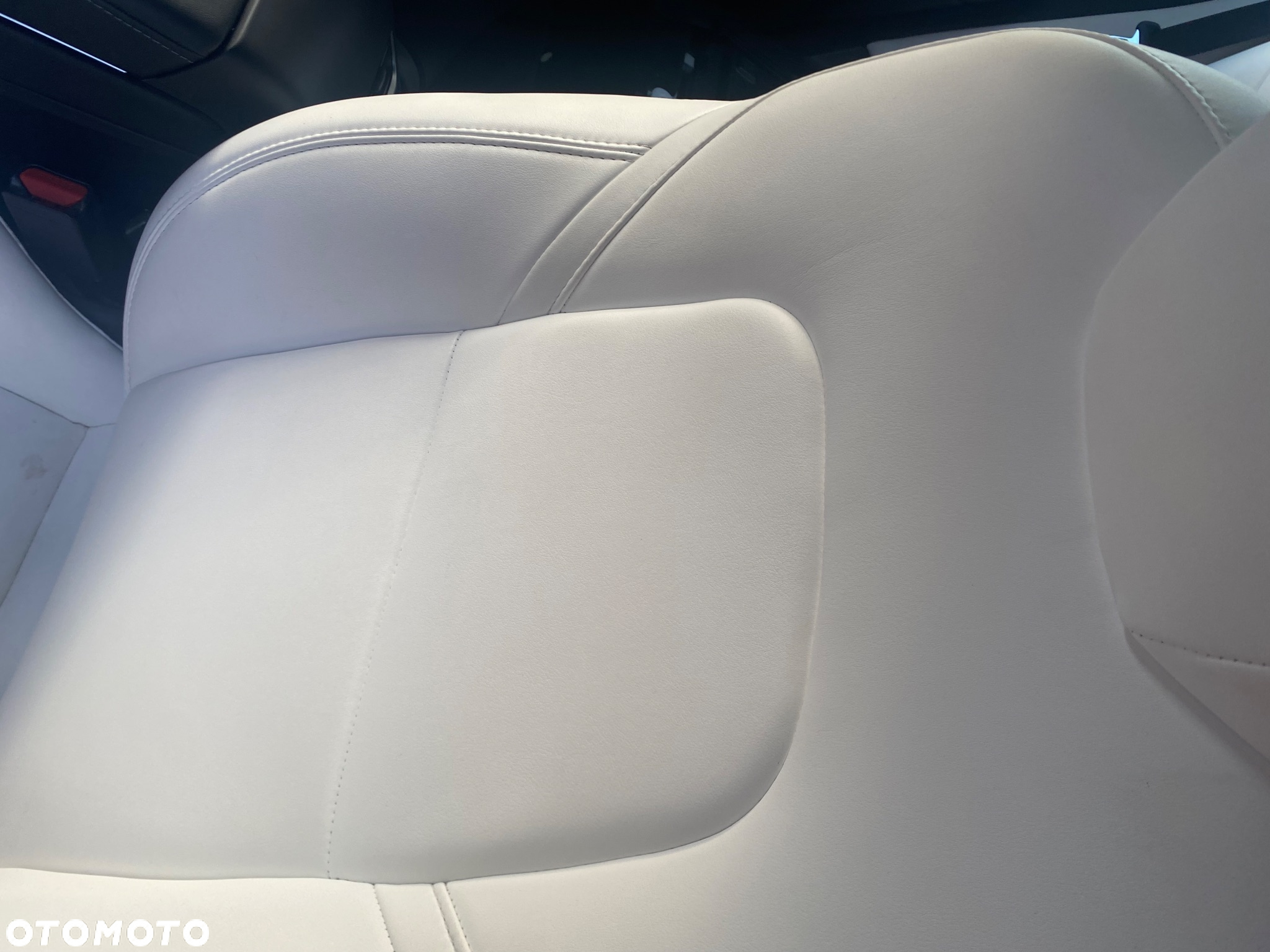 Tesla Model 3 Long Range AWD - 7