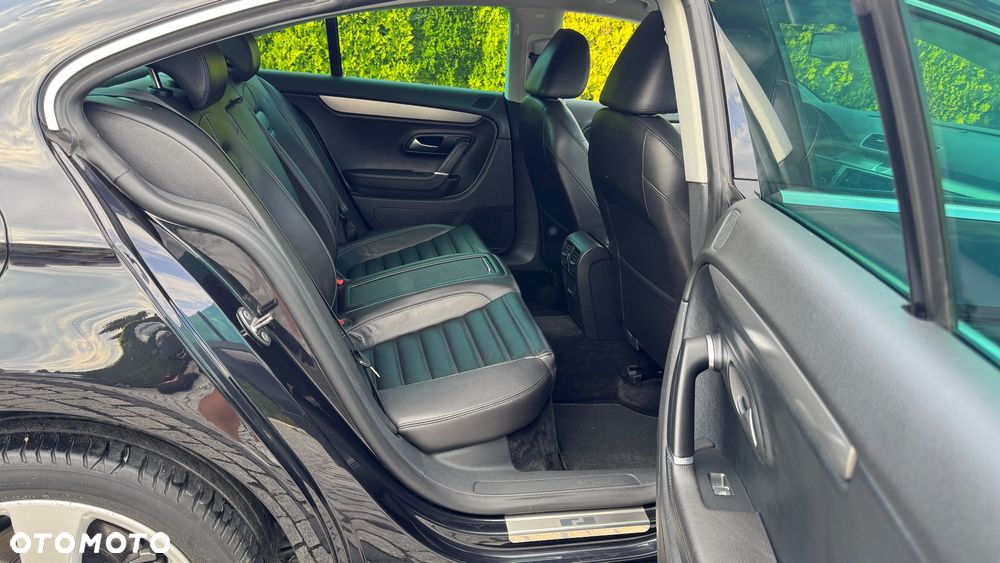 Volkswagen Passat CC 2.0 TSI DSG Exclusive - 26