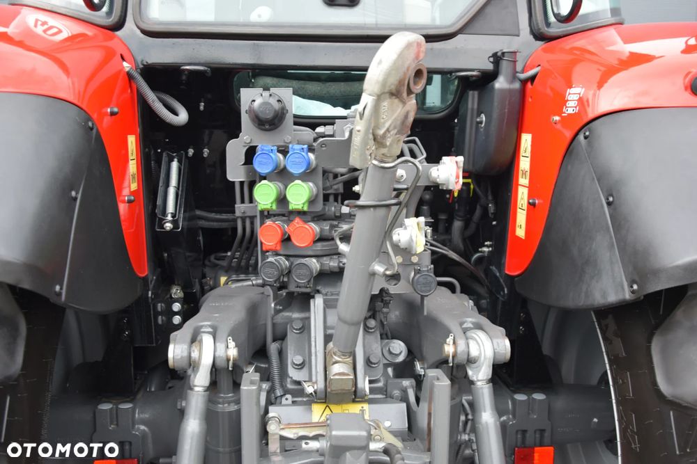 Massey Ferguson 5713 SL - 12