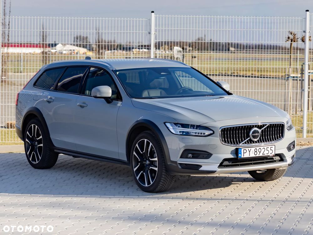 Volvo V90 Cross Country