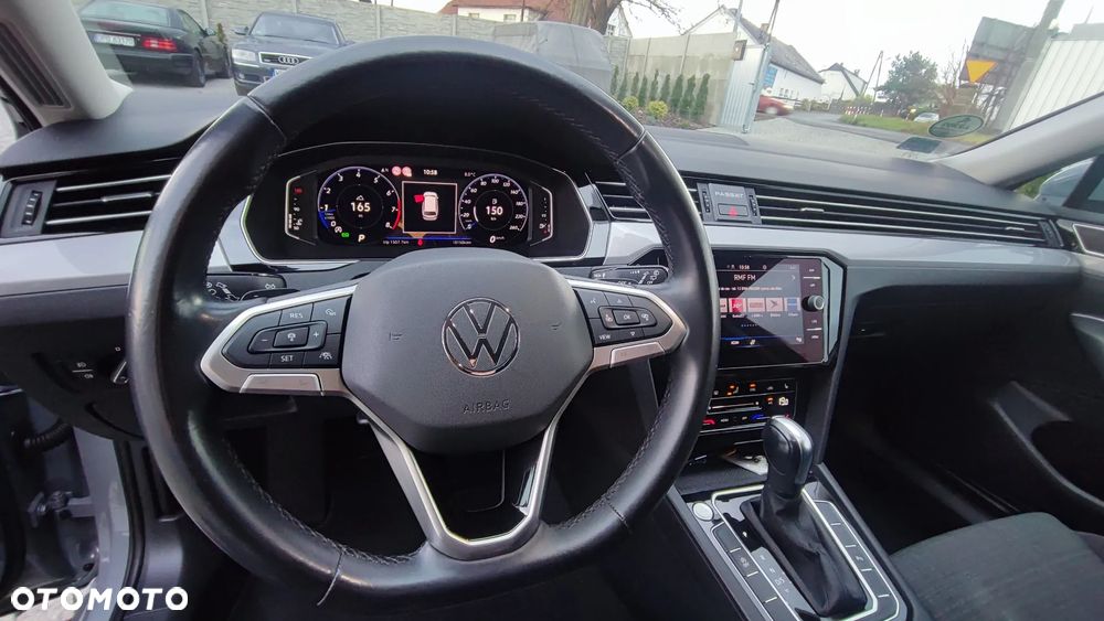 Volkswagen Passat 2.0 TSI Business DSG - 19