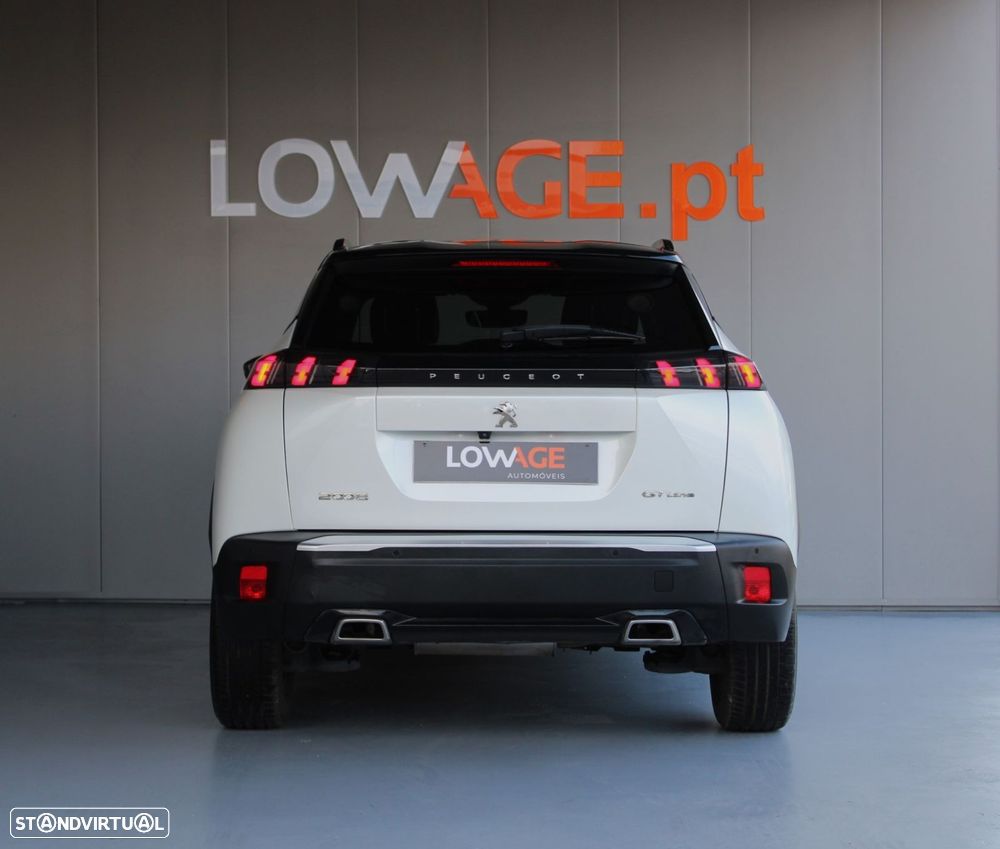 Peugeot 2008 1.2 PureTech GT EAT8 - 11