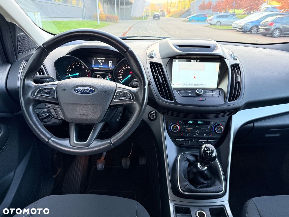 Ford Kuga 1.5 EcoBoost 2x4 Titanium - 13
