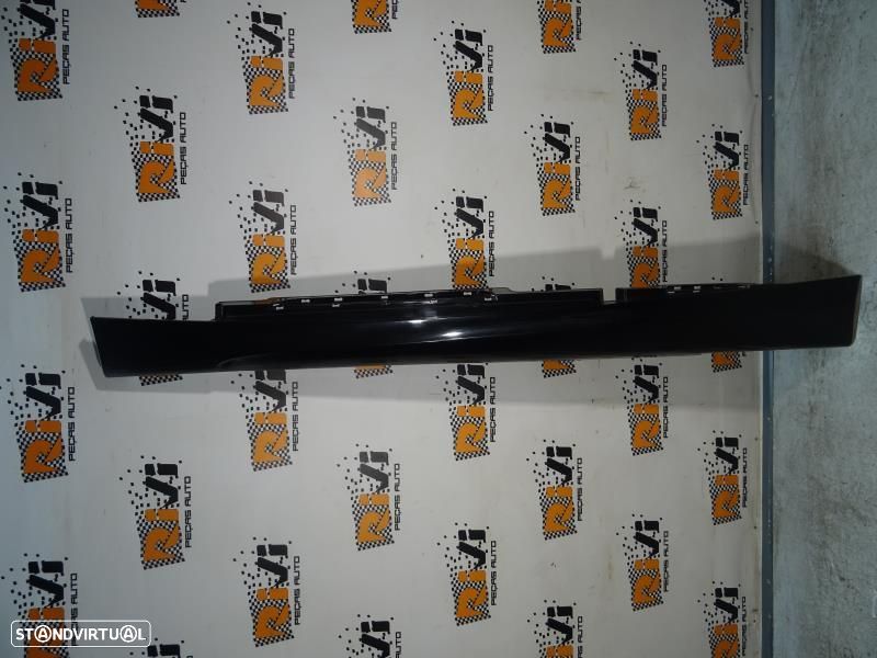 Embaladeira / Saia Esquerda Bmw 1 (E87)  7906815 Esquerda Bmw E87 Pack - 1