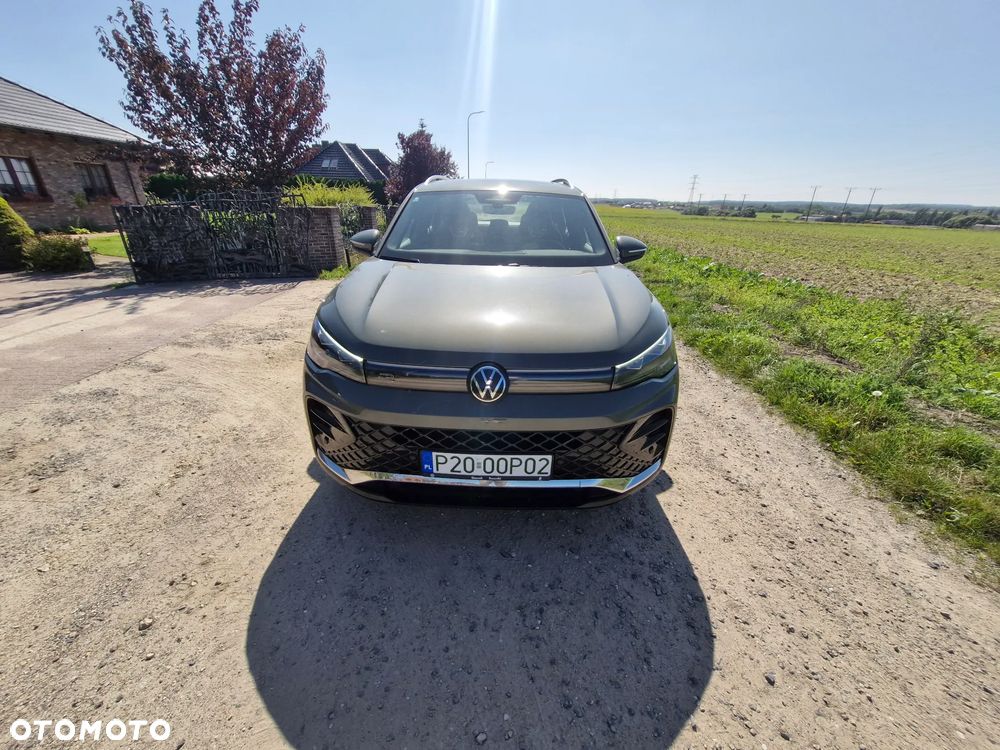Volkswagen Tiguan 2.0 TDI SCR DSG R-Line - 20