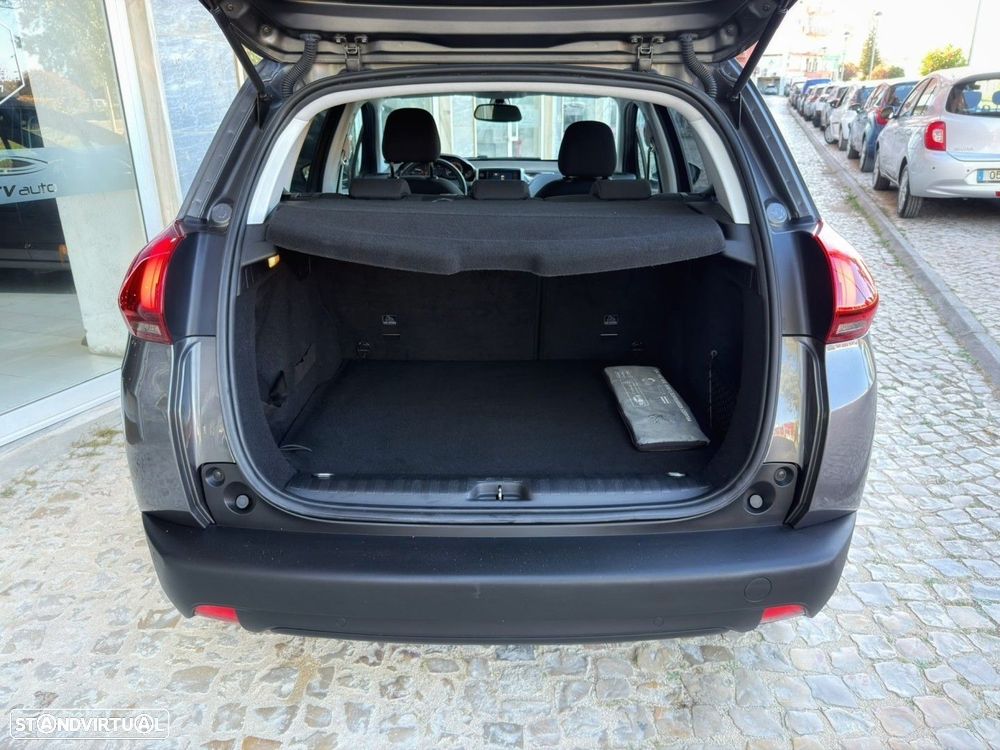 Peugeot 2008 1.6 BlueHDi Style - 8