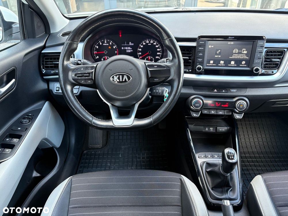 Kia Stonic - 11