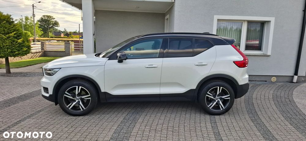 Volvo XC 40 T4 Geartronic R-Design - 3