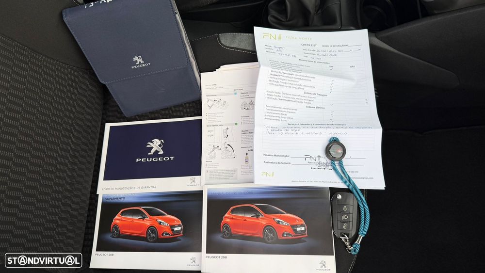 Peugeot 208 1.2 PureTech Style - 40