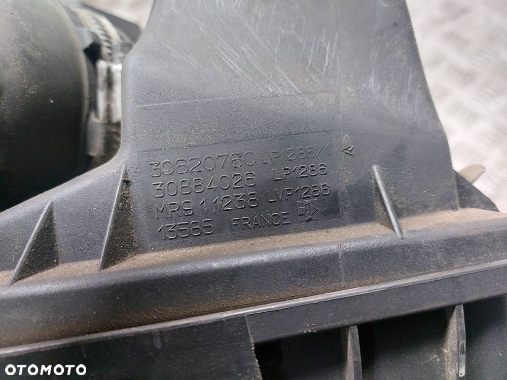 OBUDOWA FILTRA + PRZEPŁYWOMIERZ + RURA DOLOT VOLVO V40 I LIFT 1.9 DI - 6