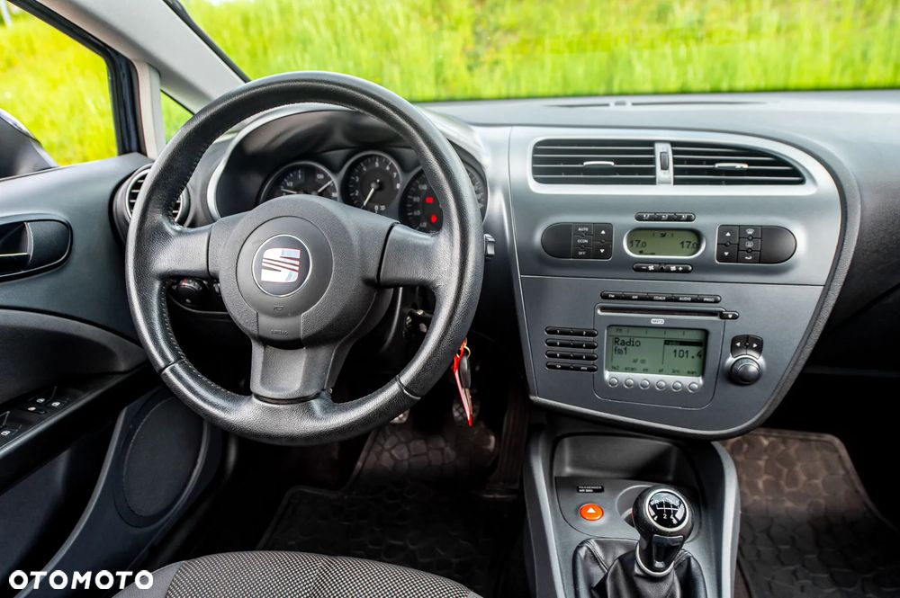Seat Leon 1.6 Style - 23