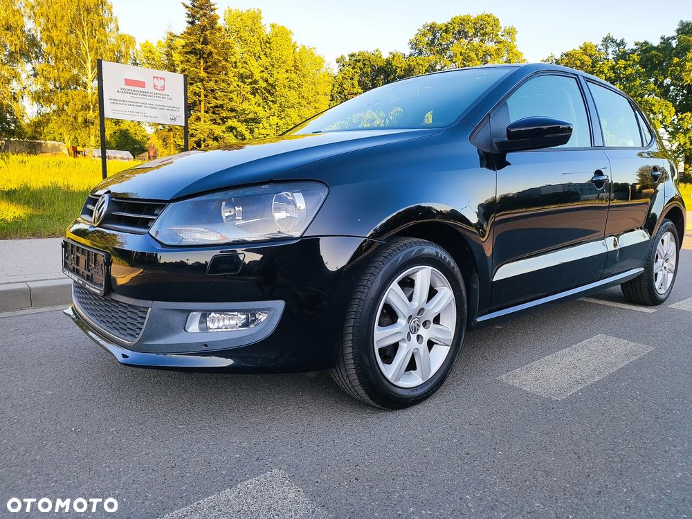 Volkswagen Polo 1.4 FSI Highline - 1