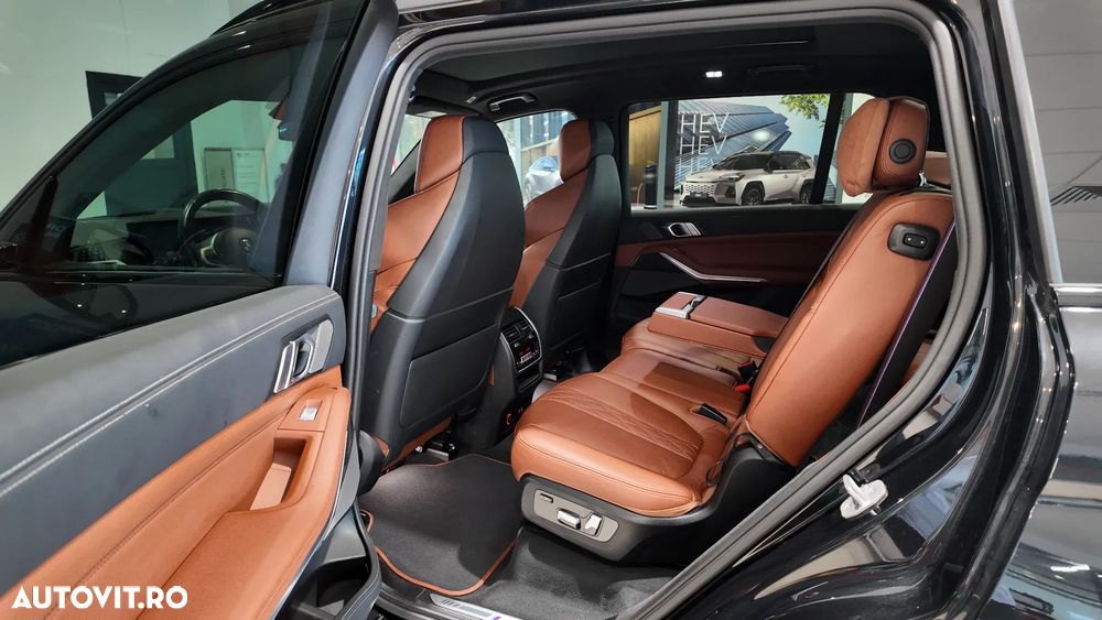 BMW X7 xDrive40d - 32