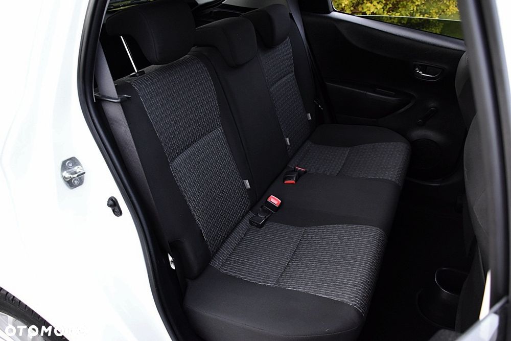 Toyota Yaris 1.33 Sol - 33