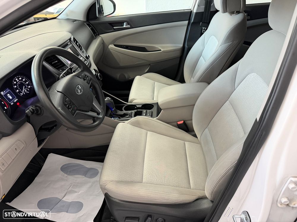 Hyundai Tucson 1.6 GDi 4WD DCT Trend - 11