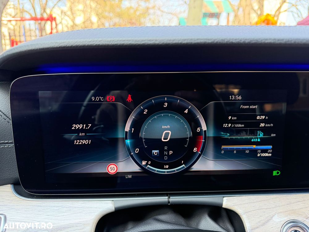 Mercedes-Benz CLS 350 d 4MATIC Aut - 11