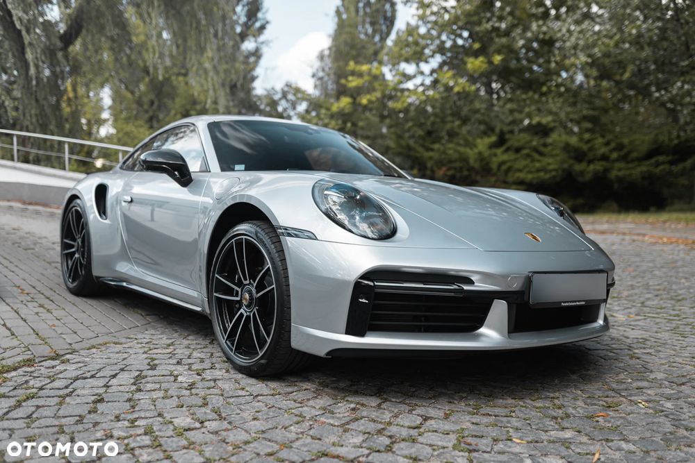 Porsche 911 Turbo - 6