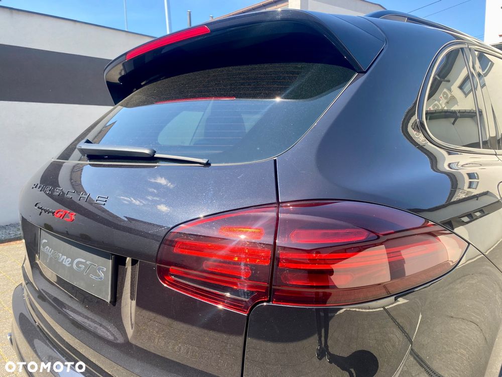 Porsche Cayenne GTS - 20