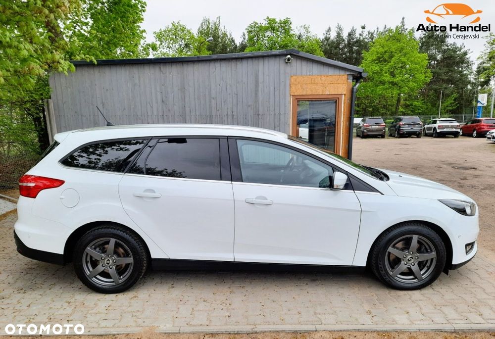 Ford Focus 2.0 TDCi Titanium ASS - 14