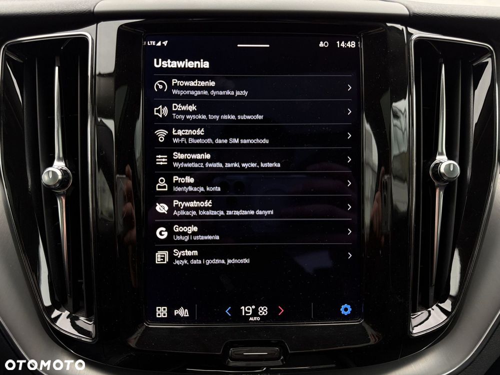 Volvo XC 60 - 22