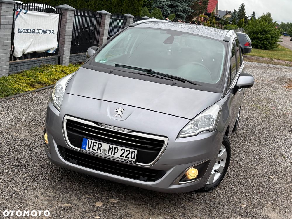 Peugeot 5008 - 1