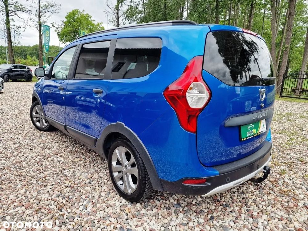 Dacia Lodgy TCe 115 Stepway - 4