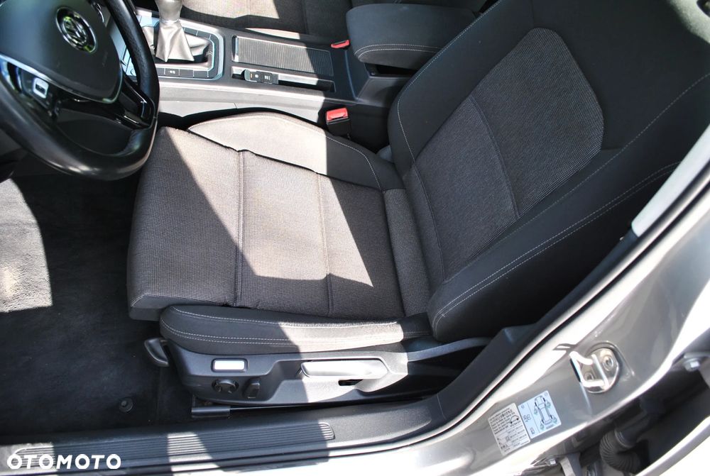 Volkswagen Passat 1.4 TSI (BlueMotion Technology) Comfortline - 15