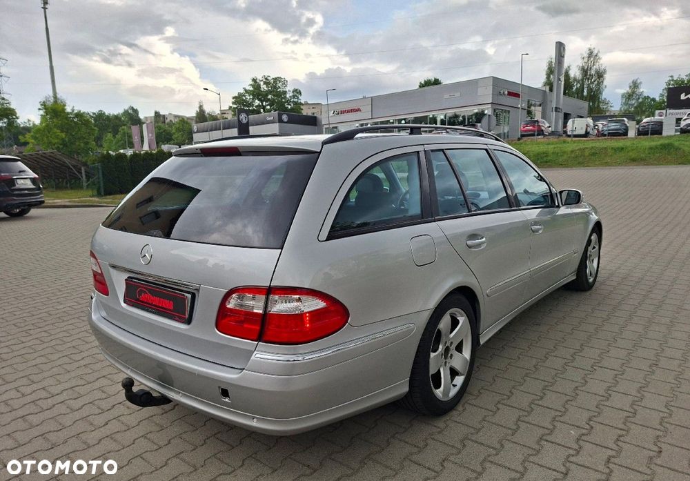 Mercedes-Benz Klasa E - 8