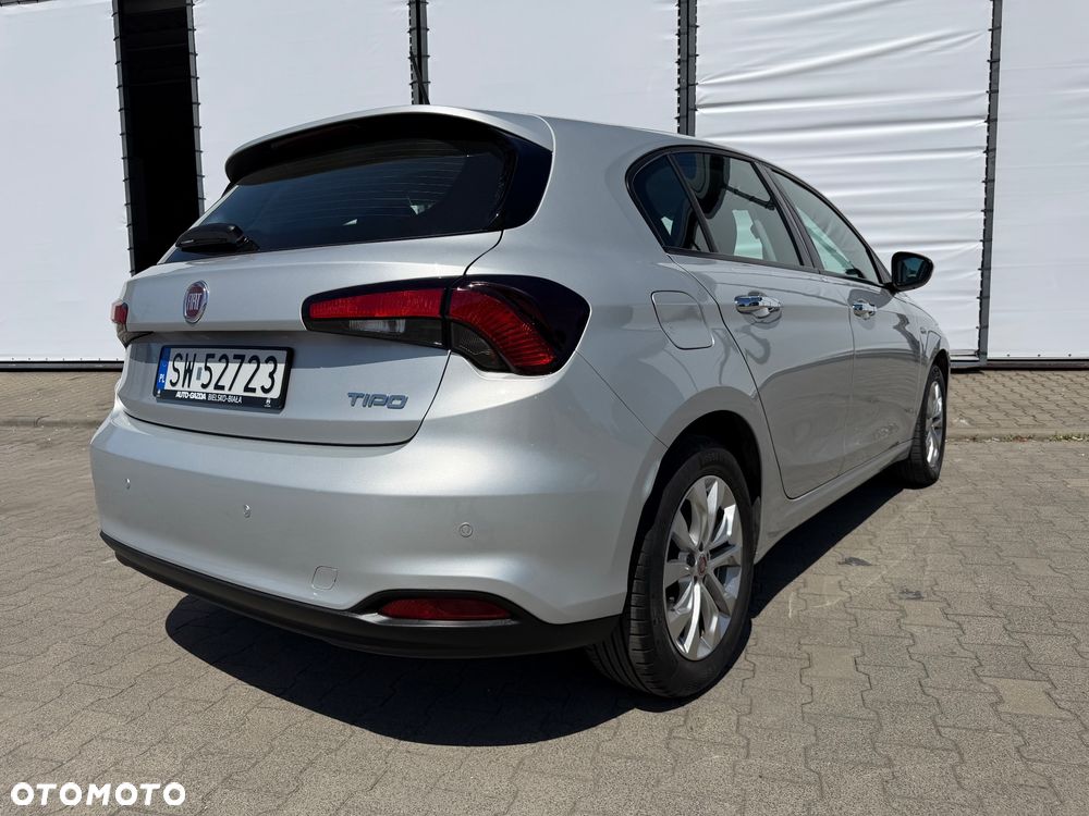 Fiat Tipo 1.4 T-Jet 16v Lounge - 10