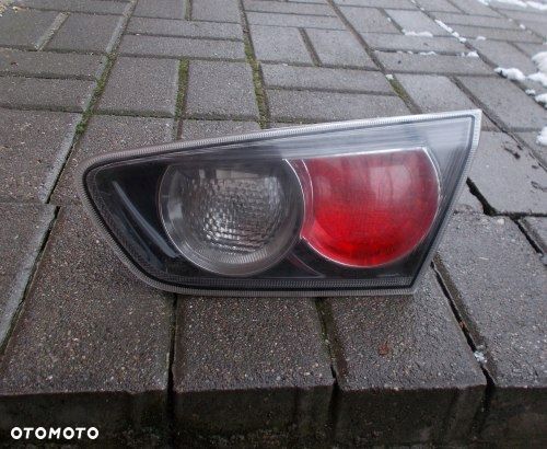 MITSUBISHI LANCER SEDAN X 10 EVO X 08 PRAWA TYLNA LAMPA KLAPA - 1