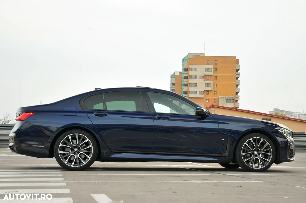 BMW Seria 7 730d xDrive MHEV - 3
