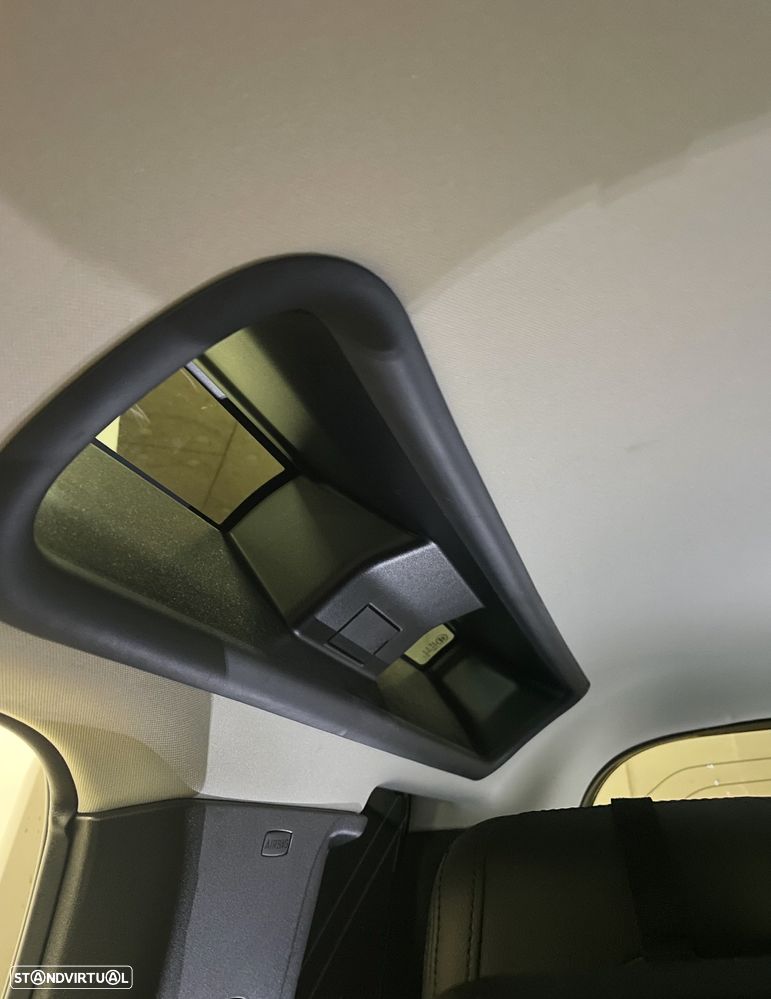 Land Rover Defender 2.0 D 110 AWD HSE - 26