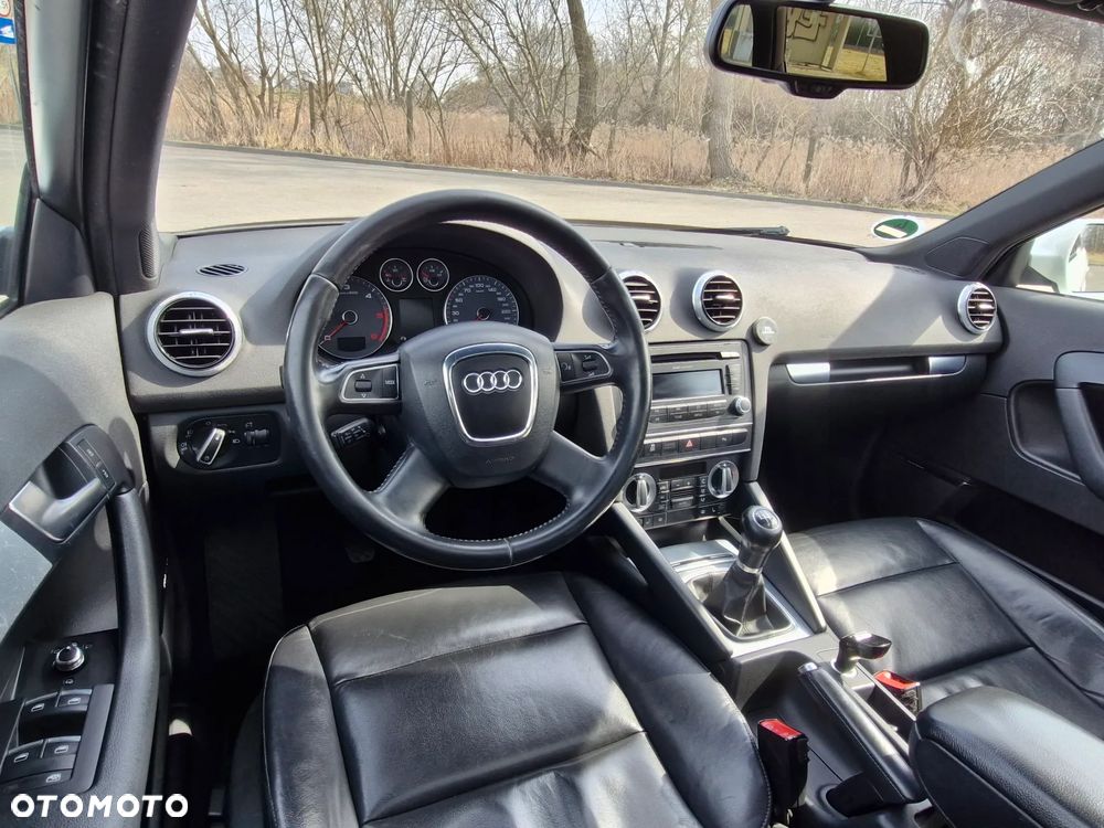 Audi A3 Sportback 2.0 TDI DPF S line Sportpaket (plus) - 21