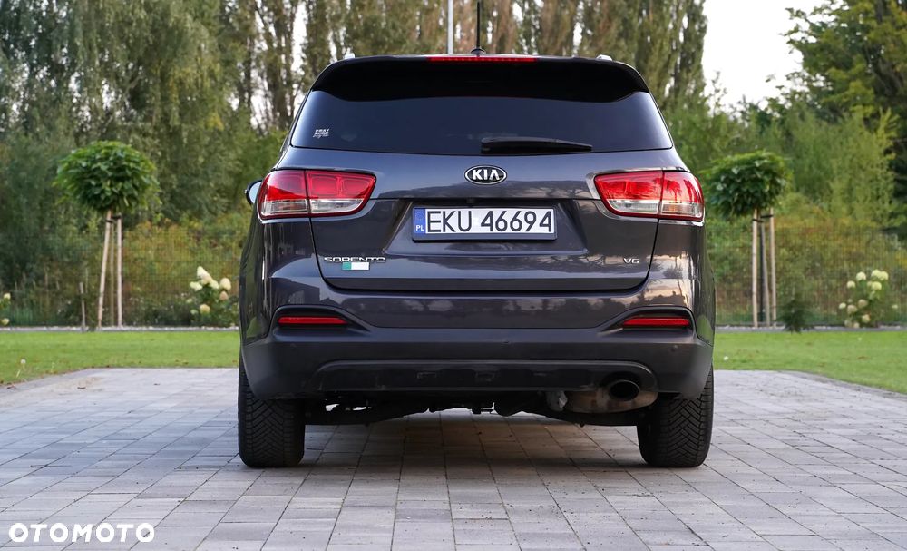 Kia Sorento - 6