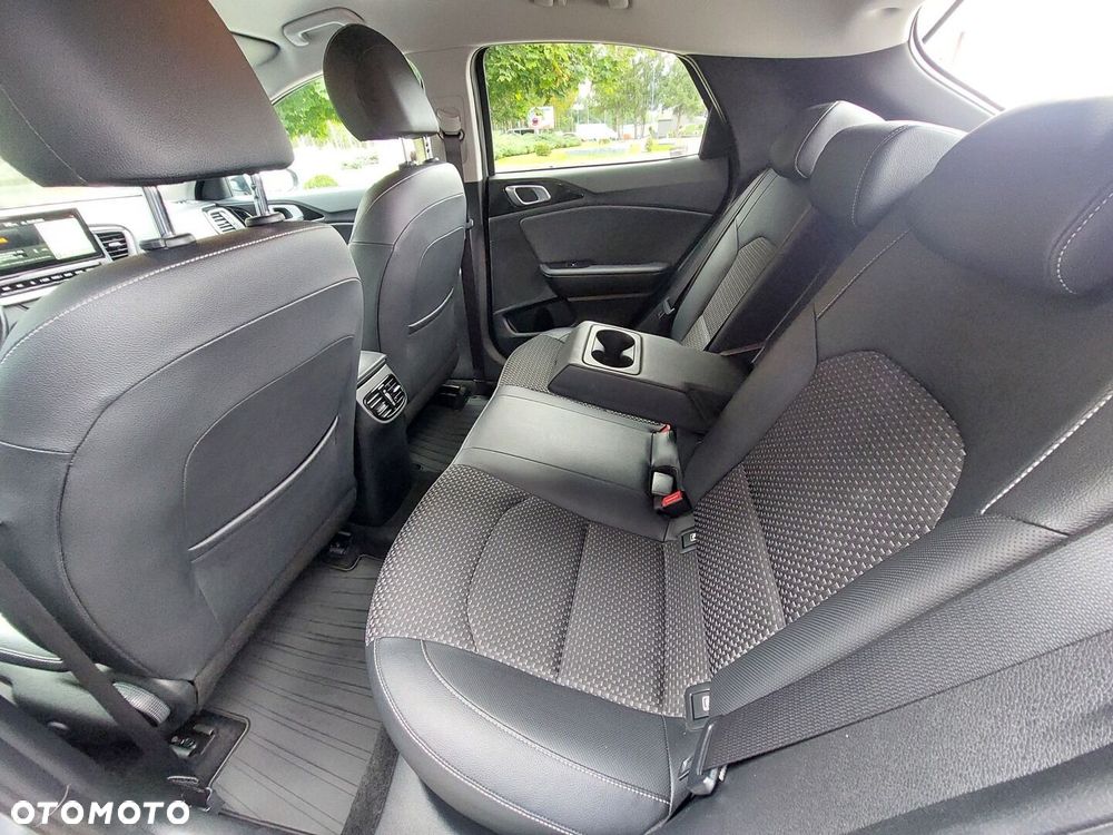 Kia XCeed 1.4 T-GDI L Business Line DCT - 9