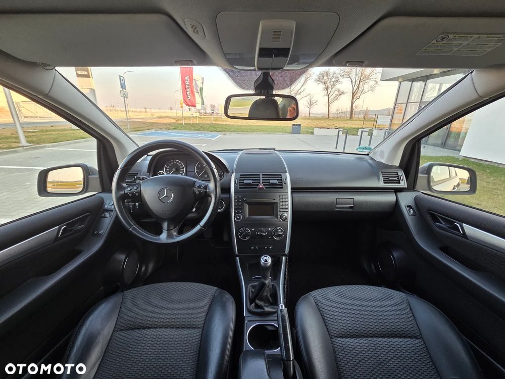 Mercedes-Benz Klasa A 170 BlueEFFICIENCY Avantgarde - 10
