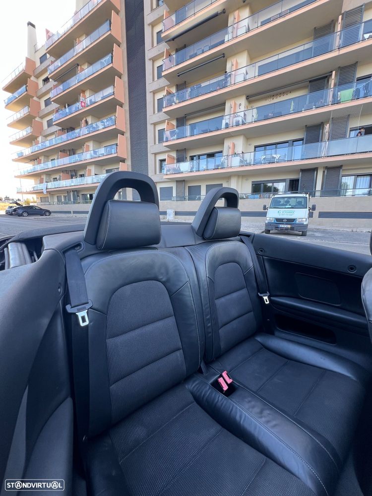 Audi A3 Cabrio 1.6 TDi S-line - 32