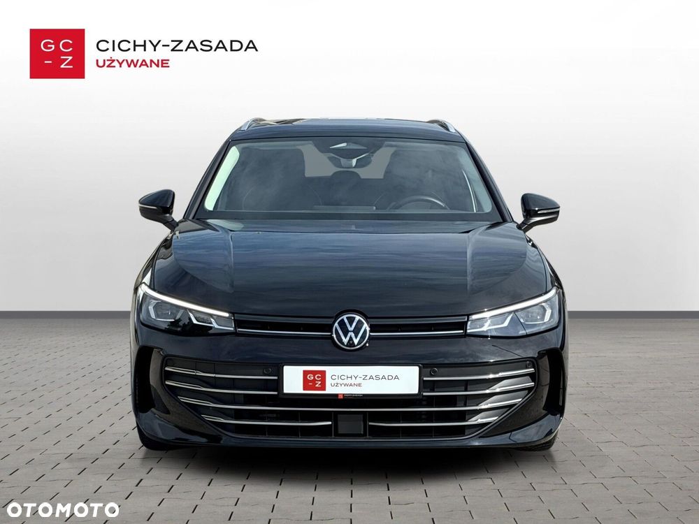 Volkswagen Passat - 9
