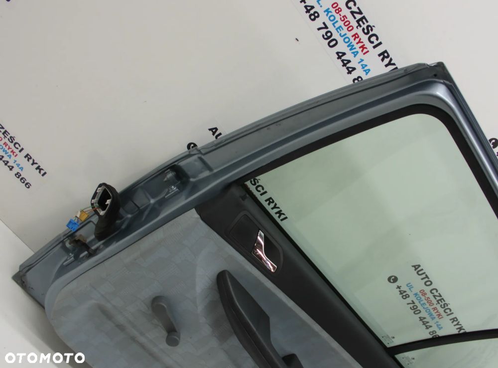 Skoda Fabia I Kombi Drzwi Lewe Prawe TYŁ 9151 - 17