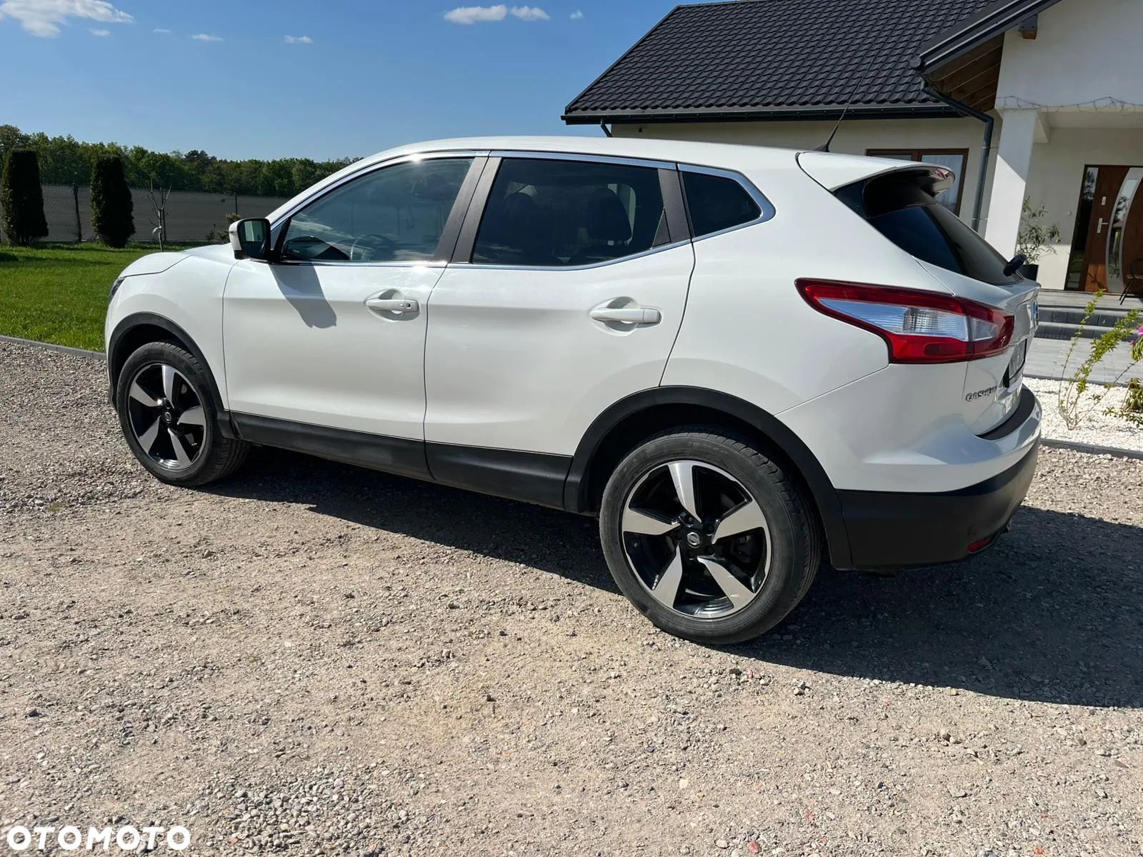 Nissan Qashqai - 1