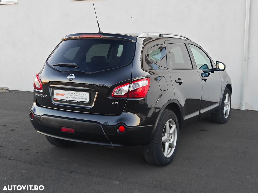 Nissan Qashqai+2 - 4