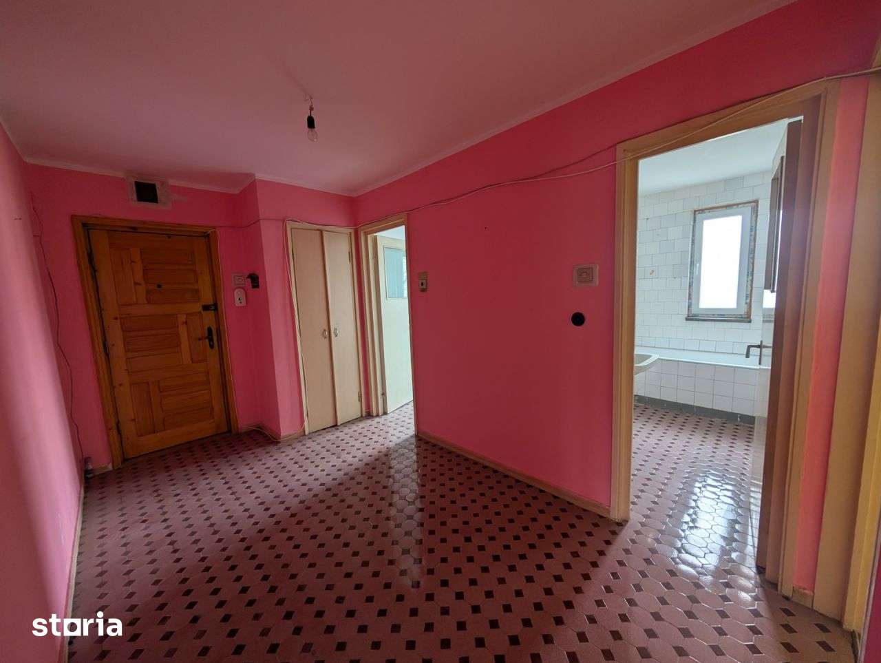 Apartament 2 camere decomandate, Banca Nationala — fotografia 1