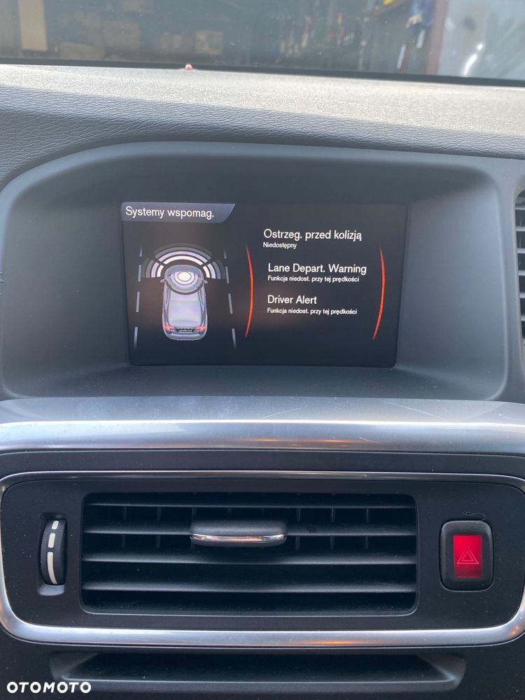 Volvo S60 D3 Momentum - 24