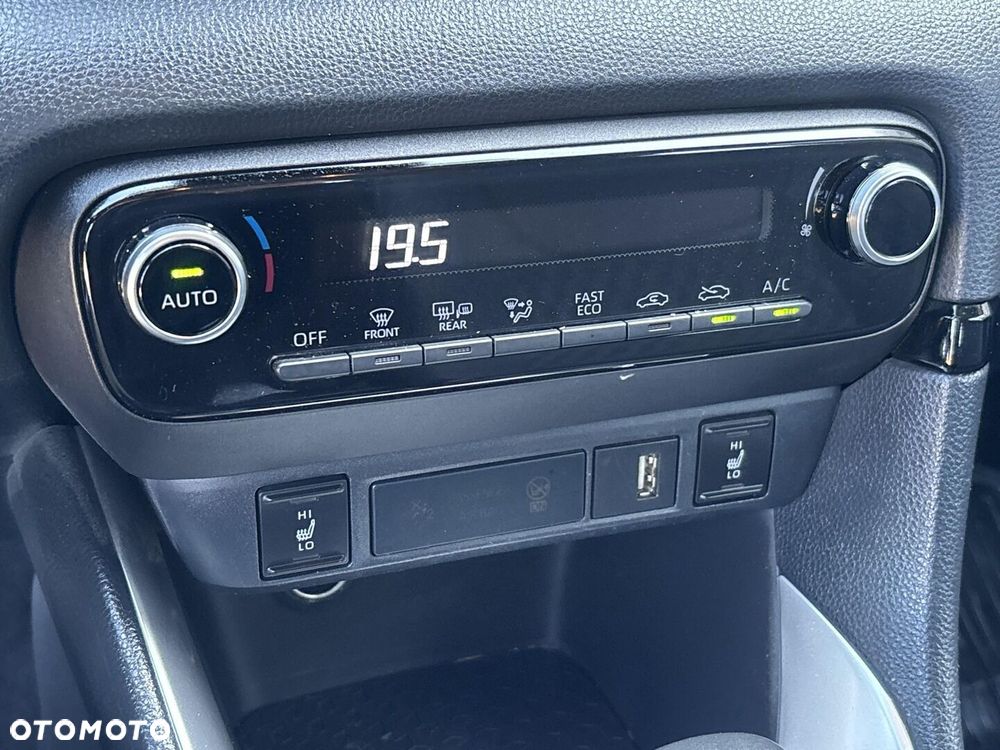 Toyota Yaris Hybrid 1.5 Comfort - 26